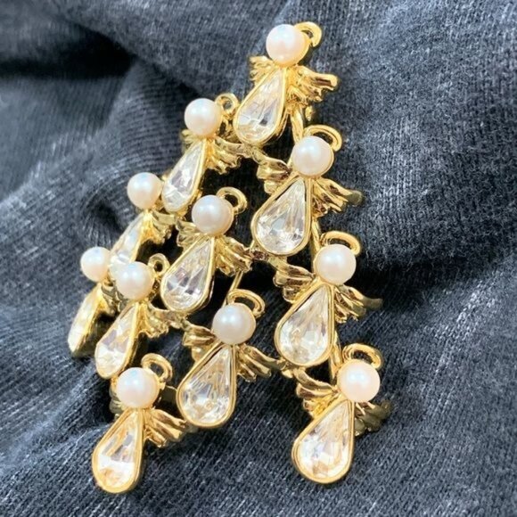 Designer Faux Diamond Pearl  Angel Christmas Tree Brooch by Avon - Picture 2 of 11